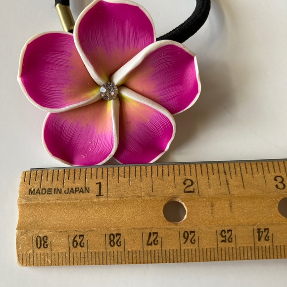 NWT Pink Hawaiian Flower Elastic Hair Tie Plumeria Island Reflections Li Aloha - Picture 6 of 6